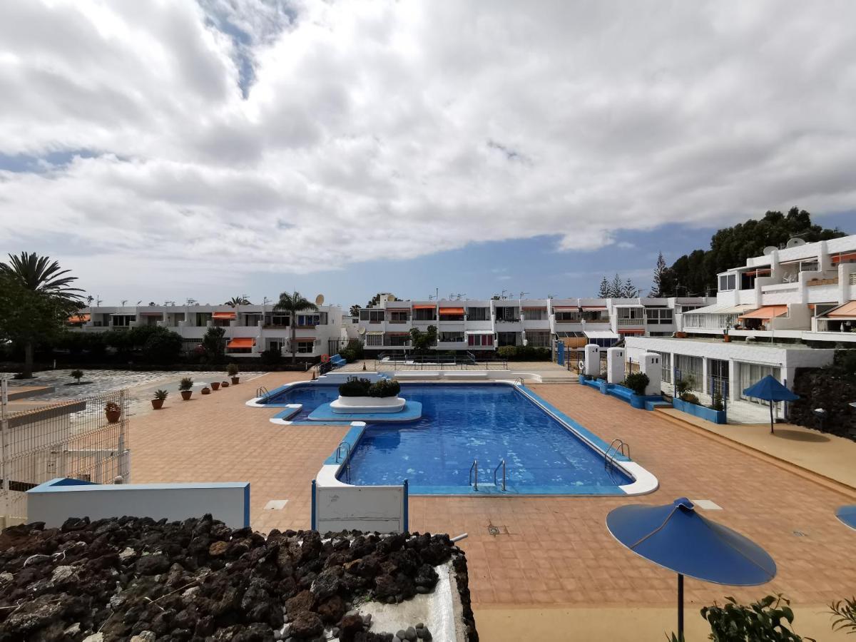 Sunny Apt With Terrace Coastal Area South Arona Arona  Zewnętrze zdjęcie